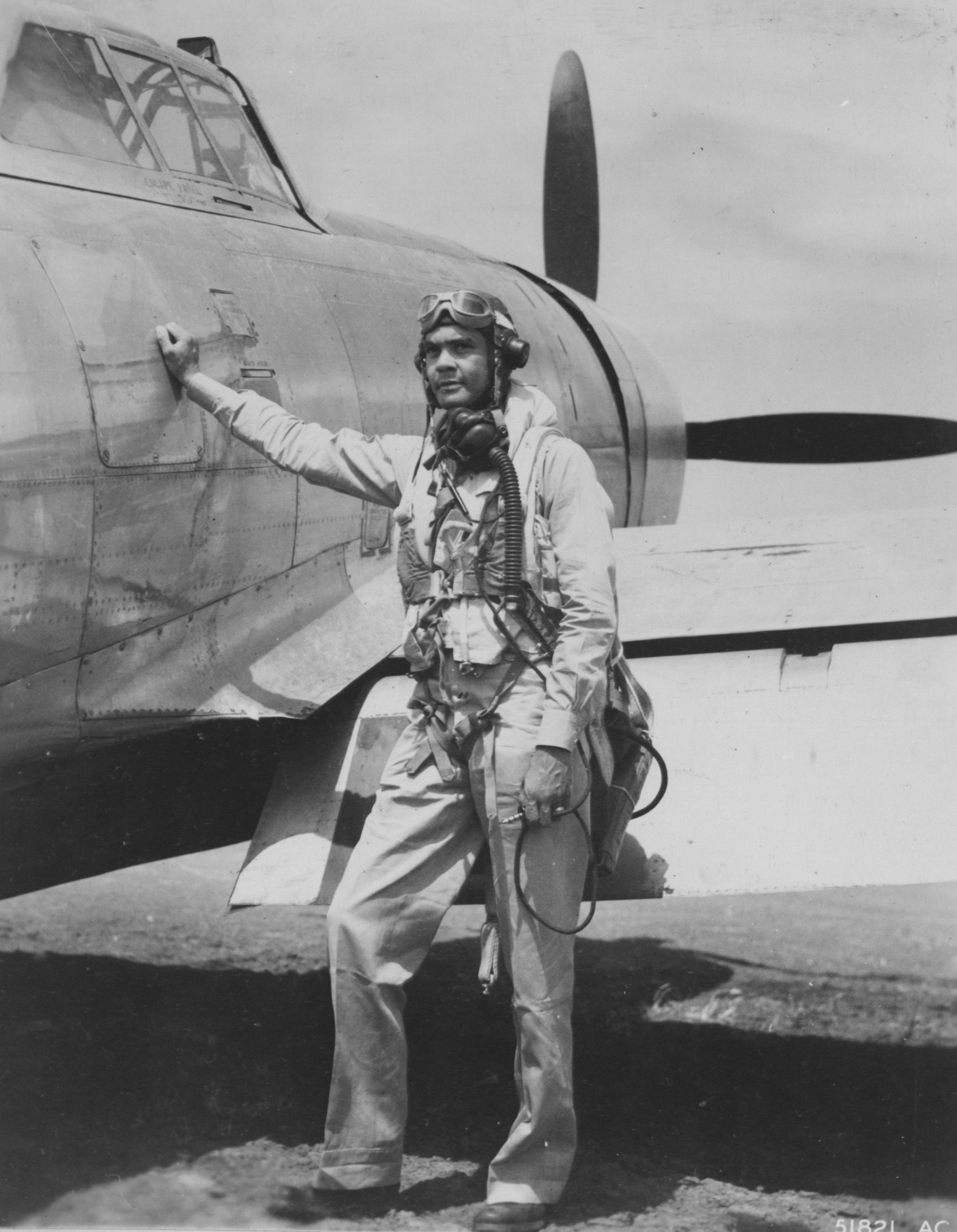 Historical image showing Benjamin O. Davis of Black American soldiers during WWII